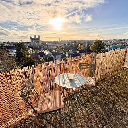 Nantes Studio Balcony With View * Nantes